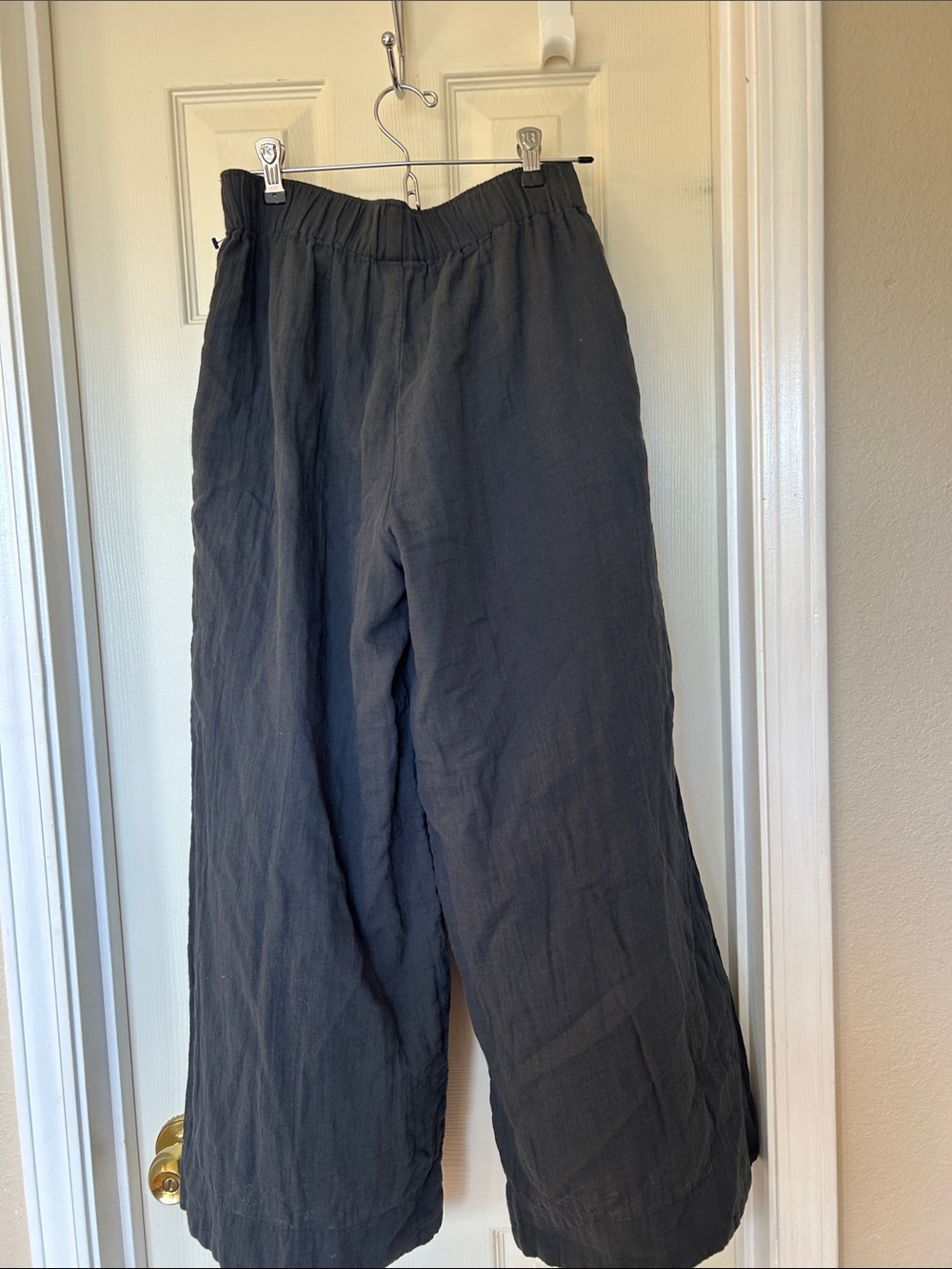 Wide-Leg organic cotton Pants — Black - Picture 3 of 4